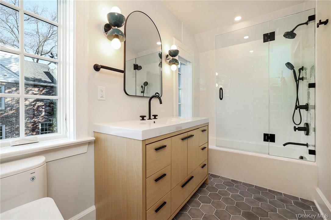 40 Mendota Avenue Rye, NY 10580 - Photo 24 of 31 New 2nd floor bath