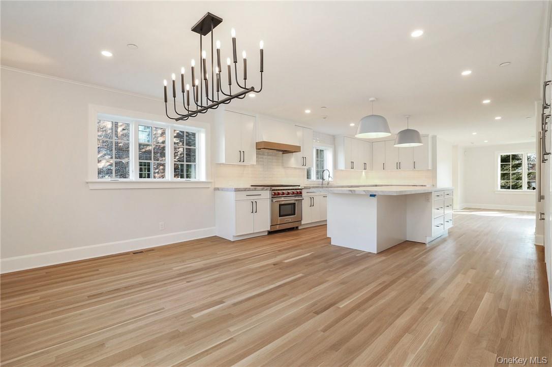 40 Mendota Avenue Rye, NY 10580 - Photo 5 of 31 Large open Dining Area and Eat in Kitchen