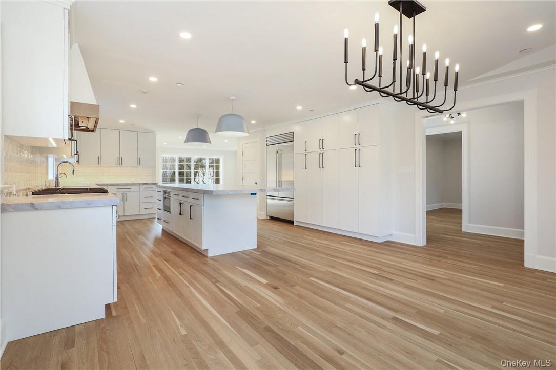 40 Mendota Avenue Rye, NY 10580 - Photo 6 of 31 Top of the line finishes and Bosch, Wolf and Subzero appliances