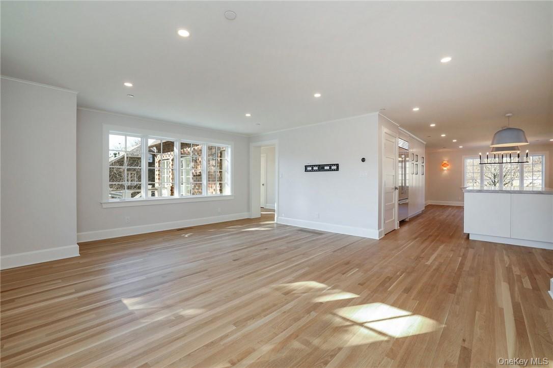 40 Mendota Avenue Rye, NY 10580 - Photo 10 of 31 Family Room--TV bracket installed