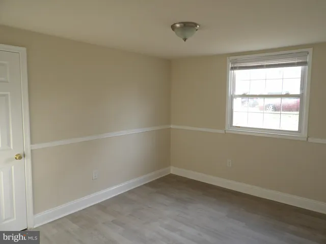 $1,600 | 4304 Eldorado Drive, Unit 2, Woodbridge, VA 22193