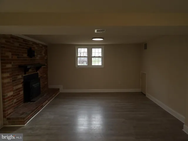 $1,600 | 4304 Eldorado Drive, Unit 2, Woodbridge, VA 22193