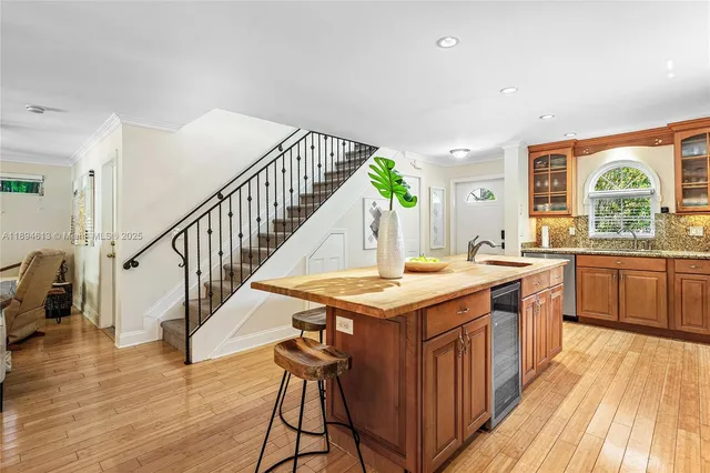 $1,399,000 | 12 Northeast 26th Street, Wilton Manors, FL 33305