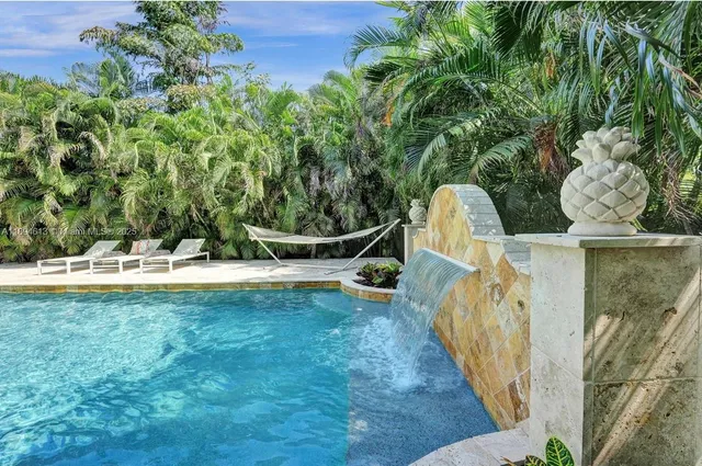 $1,399,000 | 12 Northeast 26th Street, Wilton Manors, FL 33305