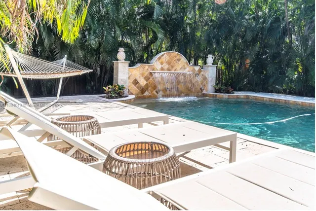 $1,399,000 | 12 Northeast 26th Street, Wilton Manors, FL 33305