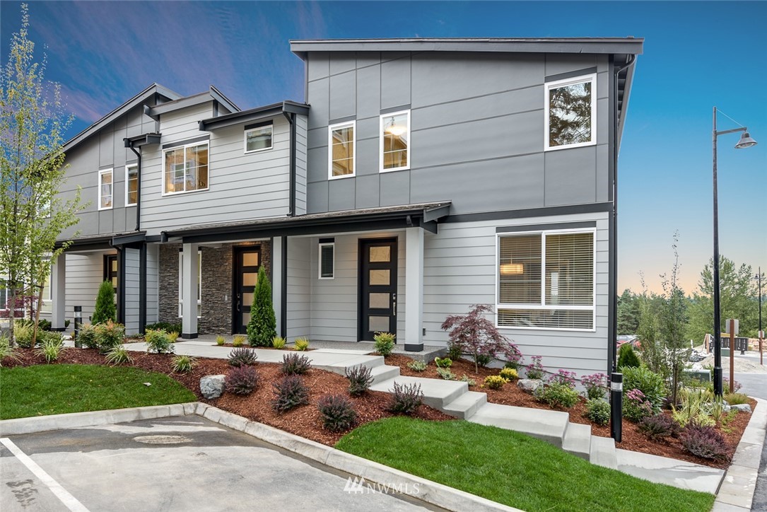 1325 Seattle Hill Road, Unit L3 Bothell, WA 98012 - Photo 1 of 20