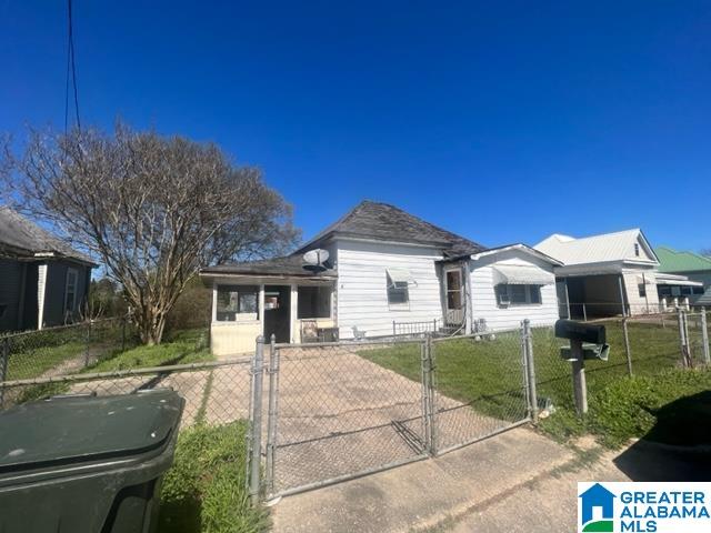 123 D Street Southwest Jacksonville, AL 36265 - Photo 1 of 24