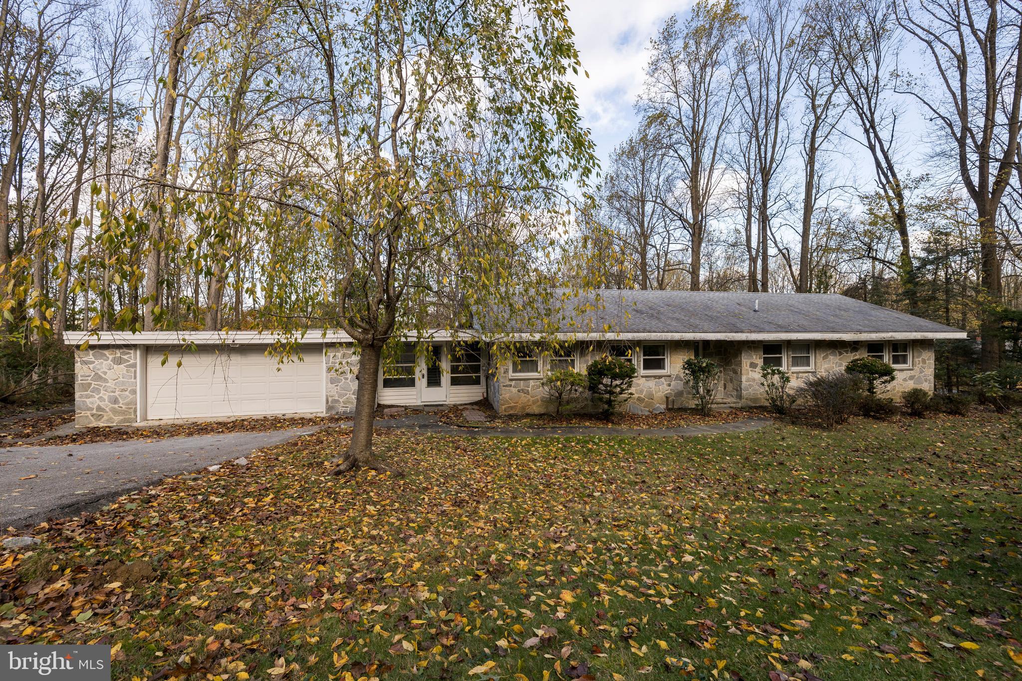 1027 Tinker Hill Road Malvern, PA 19355 - Photo 2 of 28 Gallery Image 2