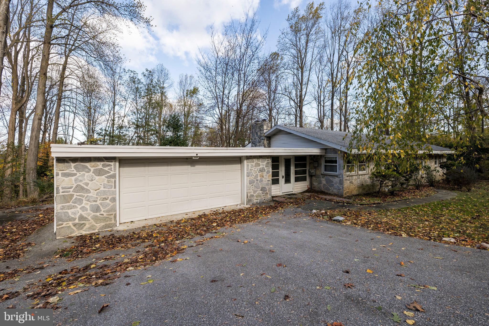 1027 Tinker Hill Road Malvern, PA 19355 - Photo 3 of 28 Gallery Image 3