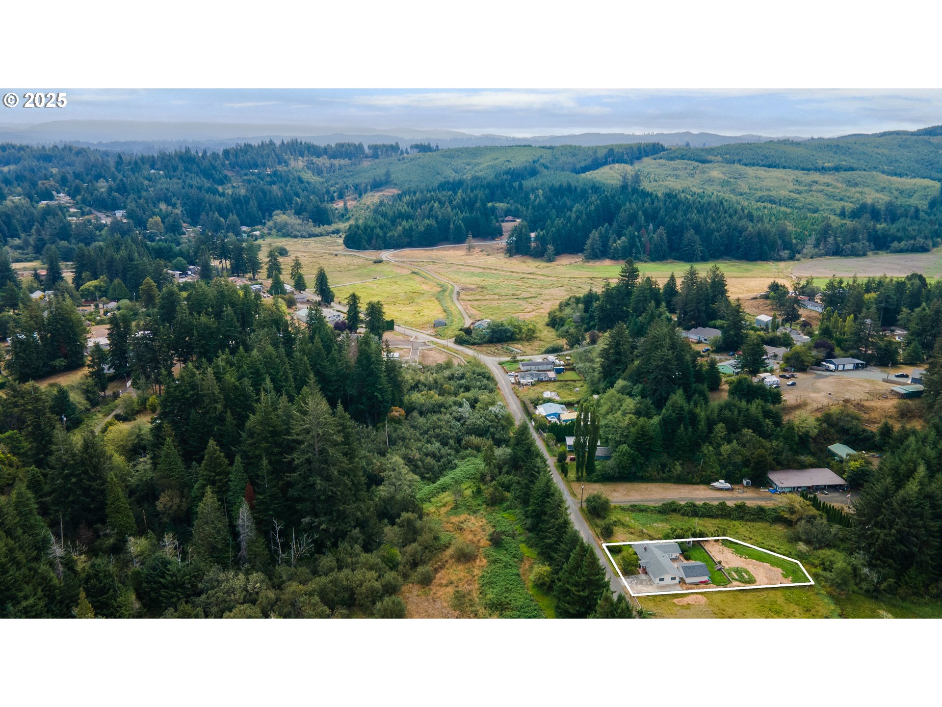 62765 Red Dyke Road Coos Bay, OR 97420 - Photo 38 of 38 Gallery Image 38