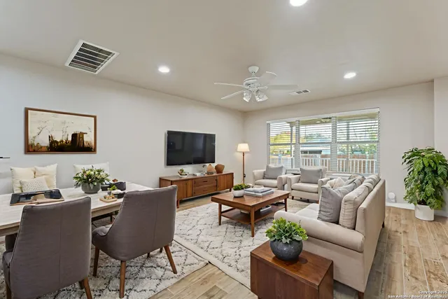 $305,000 | 8050 Rosespur, Selma, TX 78154