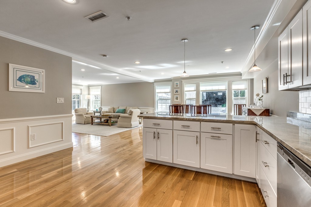 100 Burrill Street, Unit 6 Swampscott, MA 01907 - Photo 13 of 30