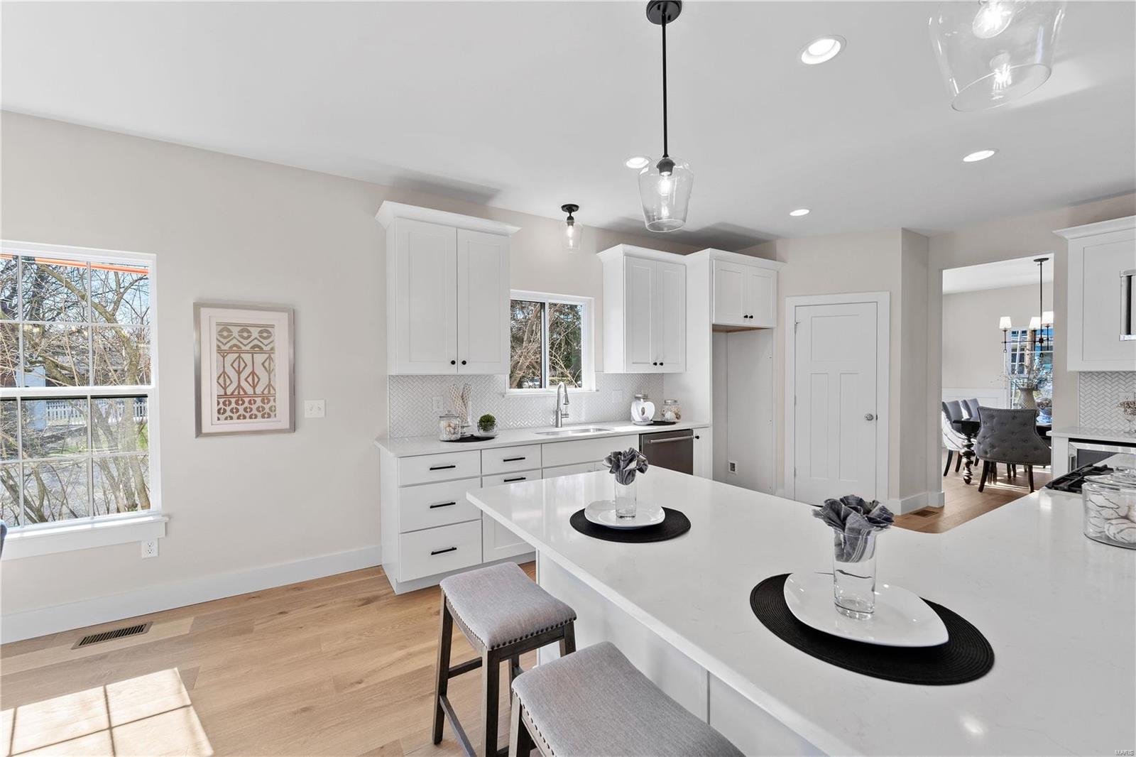 514 Ridge Avenue Webster Groves, MO 63119 - Photo 11 of 53 Gallery Image 11