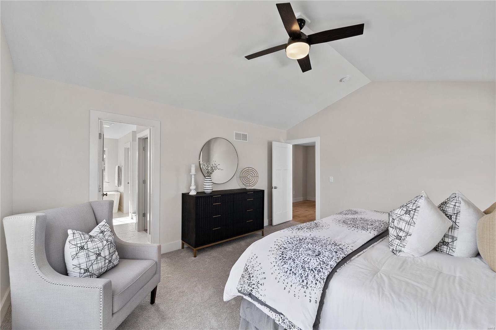 514 Ridge Avenue Webster Groves, MO 63119 - Photo 23 of 53 Gallery Image 23