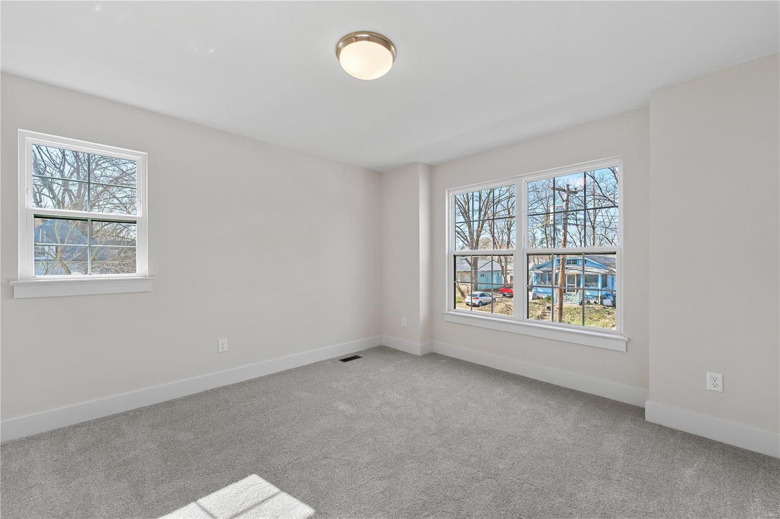 514 Ridge Avenue Webster Groves, MO 63119 - Photo 39 of 53 Gallery Image 39