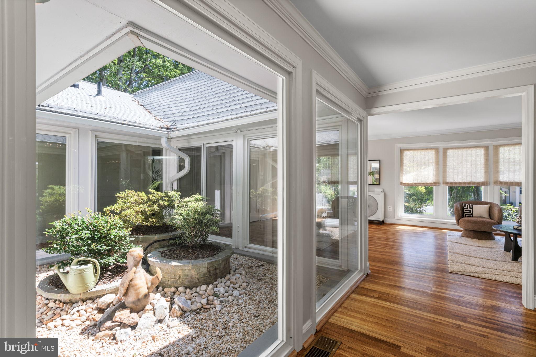 8206 Langbrook Road Springfield, VA 22152 - Photo 17 of 48