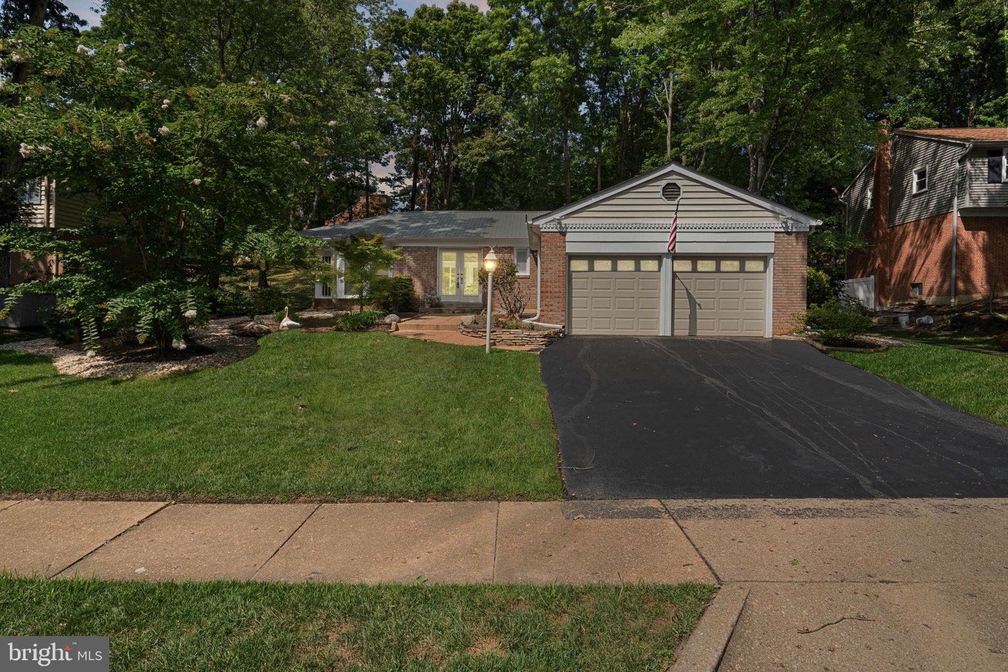 8206 Langbrook Road Springfield, VA 22152 - Photo 3 of 48 4 Bedrooms 2 1/2 Bath Contemporary
