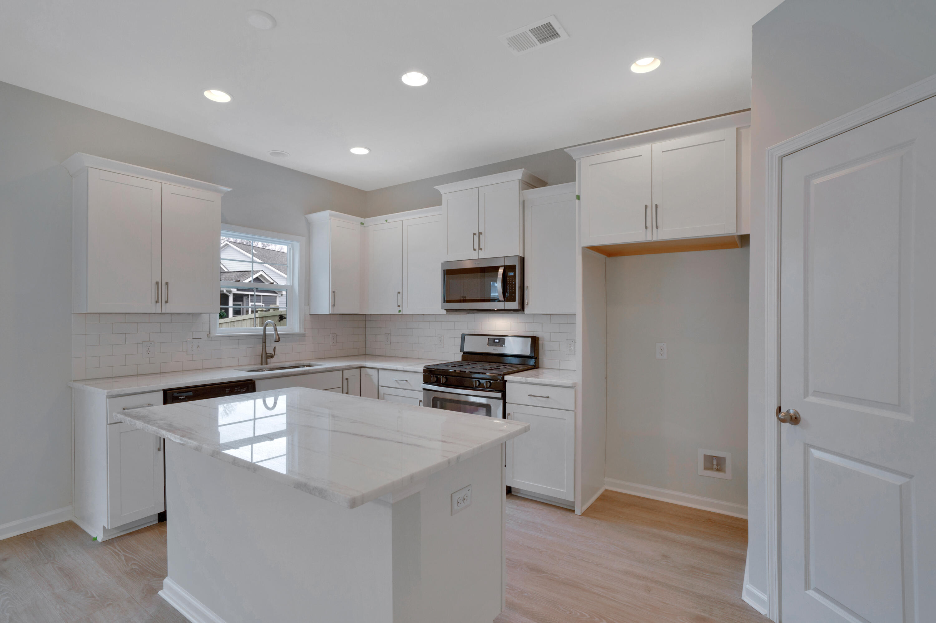 412 Grove End Road Moncks Corner, SC 29461 - Photo 10 of 28 SDH01213