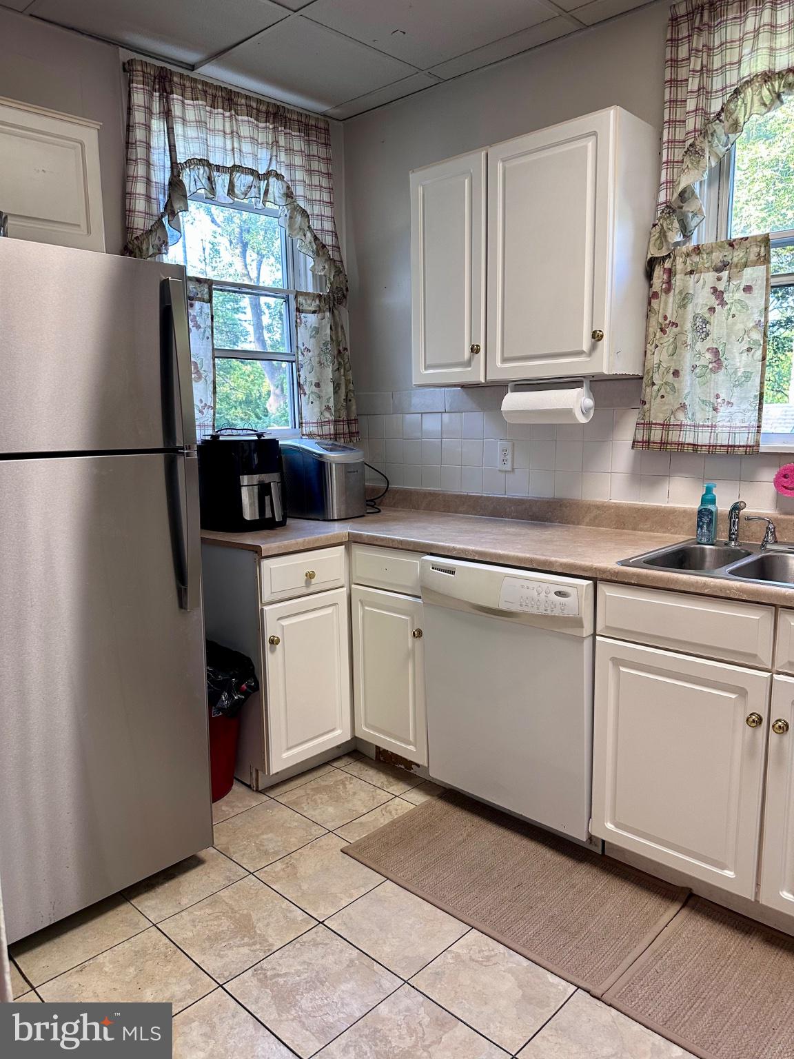 387 Mountain View Road Reading, PA 19607 - Photo 11 of 41 Gallery Image 11