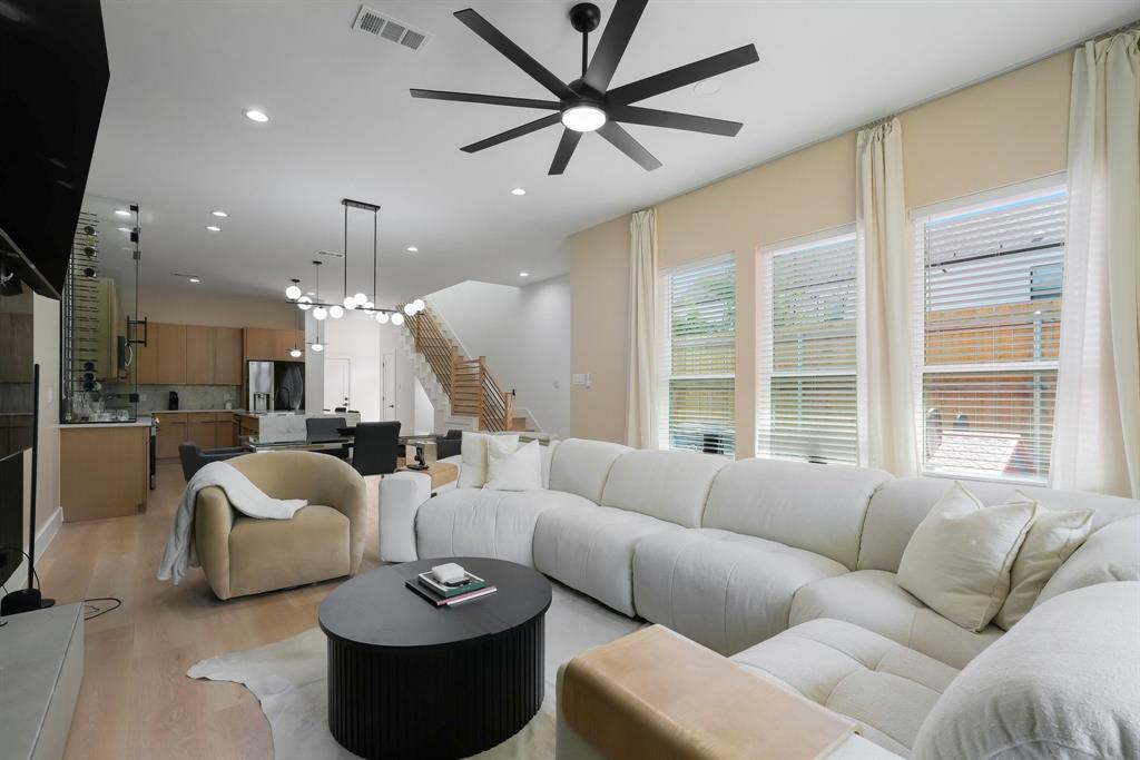 1908 Duluth Street Dallas, TX 75212 - Photo 19 of 36 Gallery Image 19