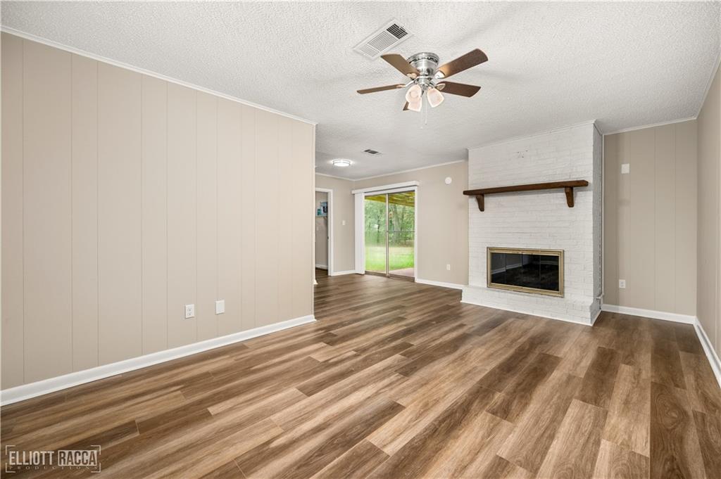851 Springhill Loop Pollock, LA 71467 - Photo 6 of 26 Gallery Image 6