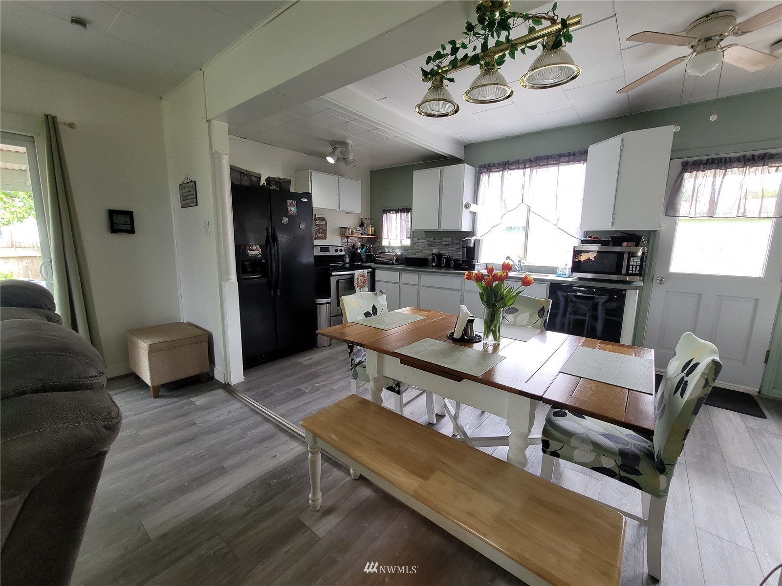 814 Monte Elma Road Elma, WA 98541 - Photo 13 of 32 Gallery Image 13