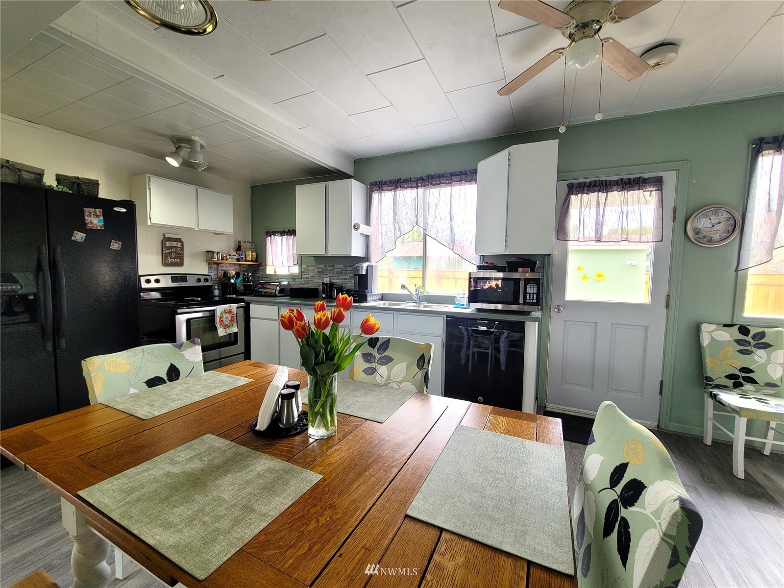 814 Monte Elma Road Elma, WA 98541 - Photo 14 of 32 Gallery Image 14