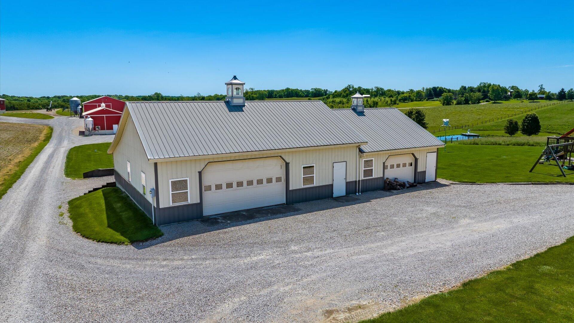 10550 County Road 53 Road Mount Perry, OH 43760 - Photo 4 of 107