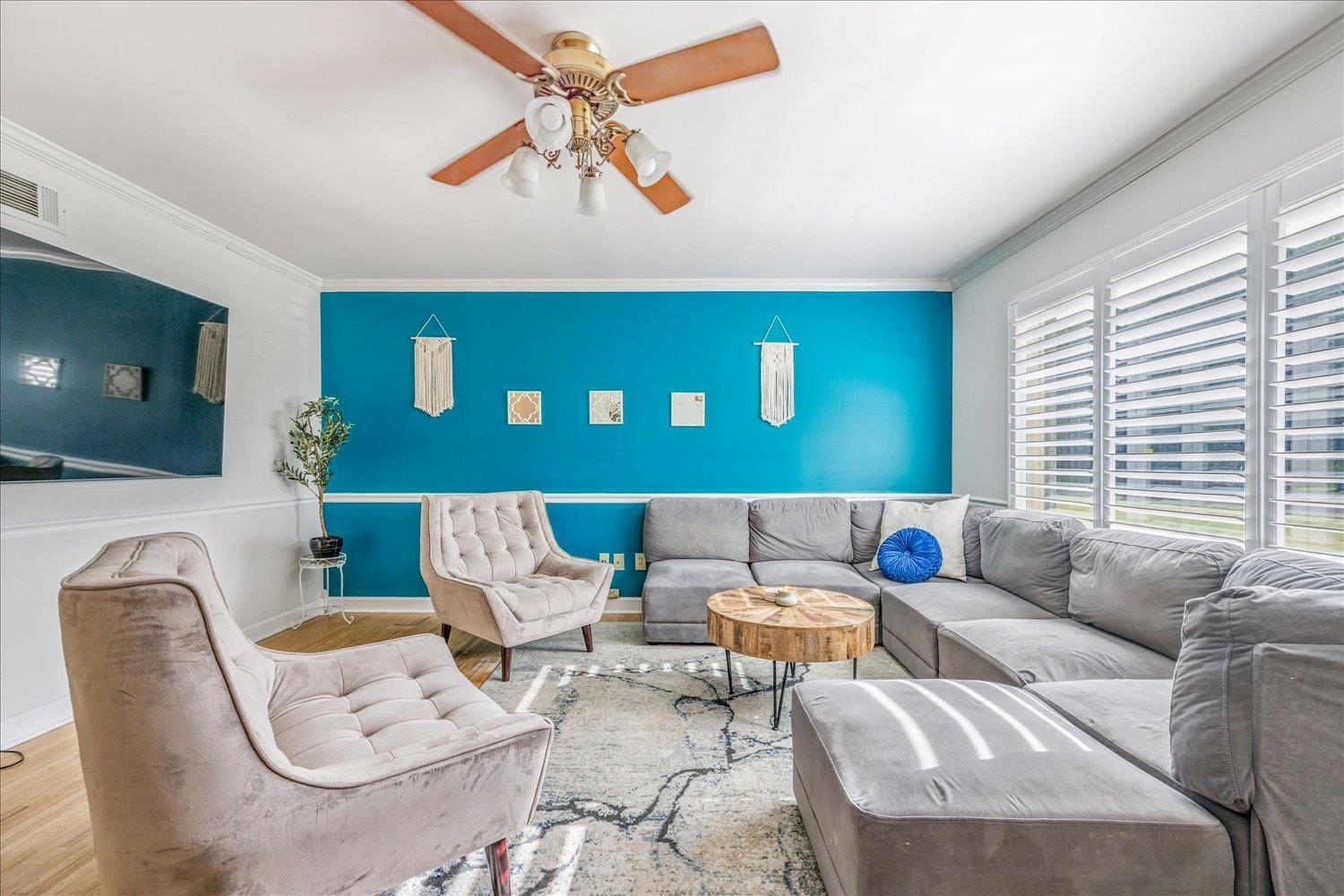 296 North White Station Road Memphis, TN 38117 - Photo 5 of 24