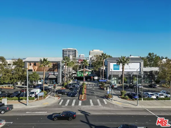 $1,750 | 8371 Northgate Avenue, Unit 16, Canoga Park, CA 91304