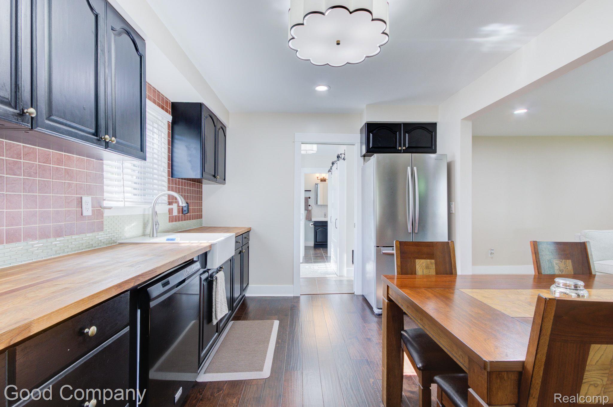 2329 Columbia Road Berkley, MI 48072 - Photo 14 of 40 Gallery Image 14