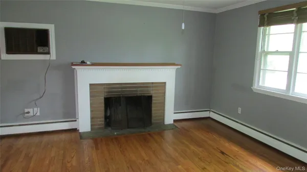 $2,200 | 19 Fenmore Drive, Unit 1, Wappingers Falls, NY 12590
