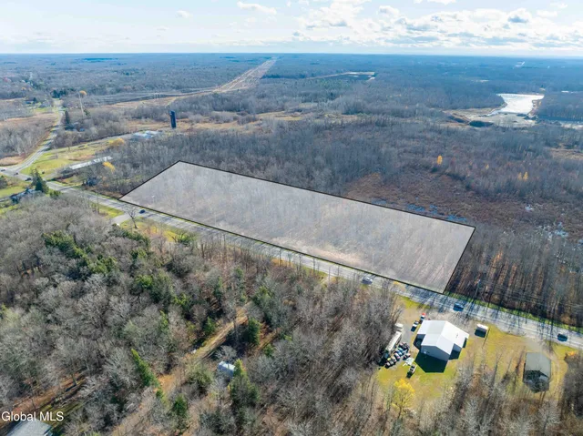 $40,000 | 104 Oswego Ny 13126, Oswego, NY 13126