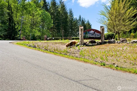 $900,000 | 20705 68th Place Northeast, Granite Falls, WA 98252
