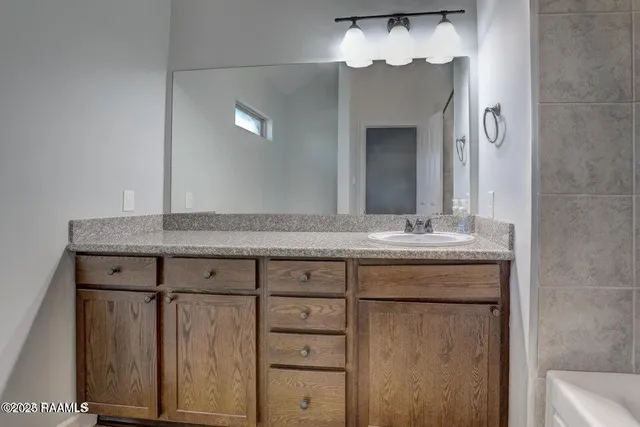 $160,000 | 105 Flurry Lane, Lafayette, LA 70508