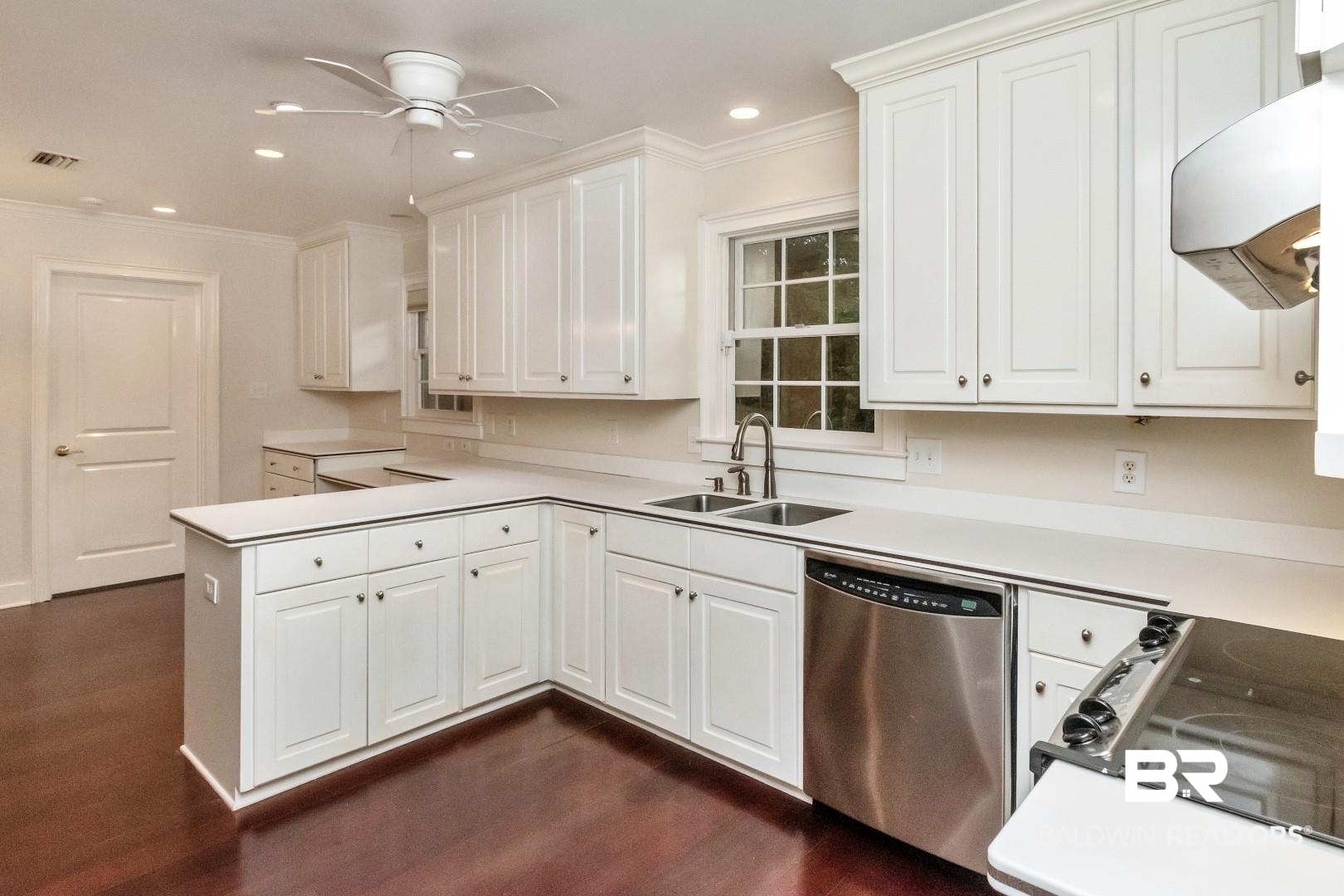 601 Shenandoah Road West Mobile, AL 36608 - Photo 10 of 44