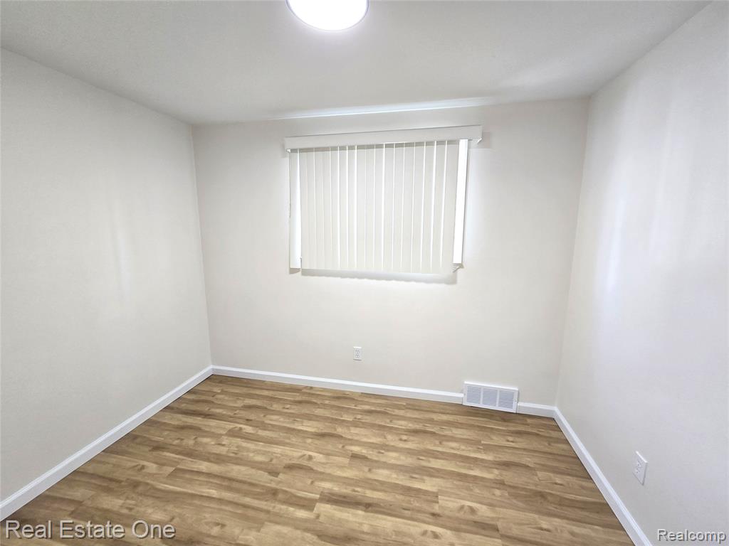 342 Melvin Street River Rouge, MI 48218 - Photo 26 of 30