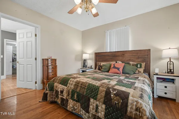 $249,999 | 138 Luttie Banner Drive, Castlewood, VA 24224