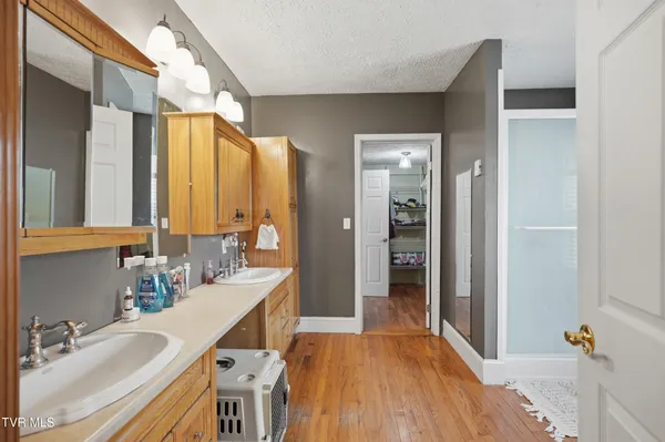 $249,999 | 138 Luttie Banner Drive, Castlewood, VA 24224