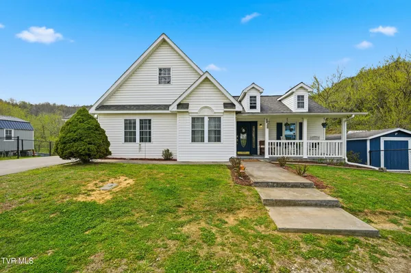 $249,999 | 138 Luttie Banner Drive, Castlewood, VA 24224