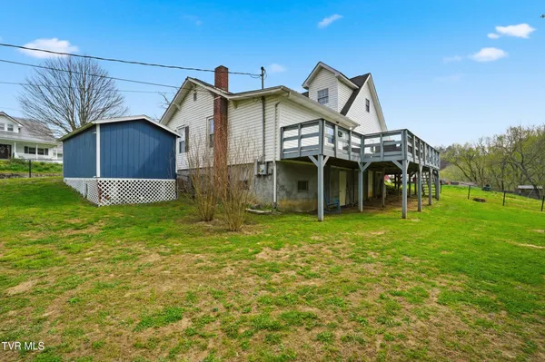 $249,999 | 138 Luttie Banner Drive, Castlewood, VA 24224