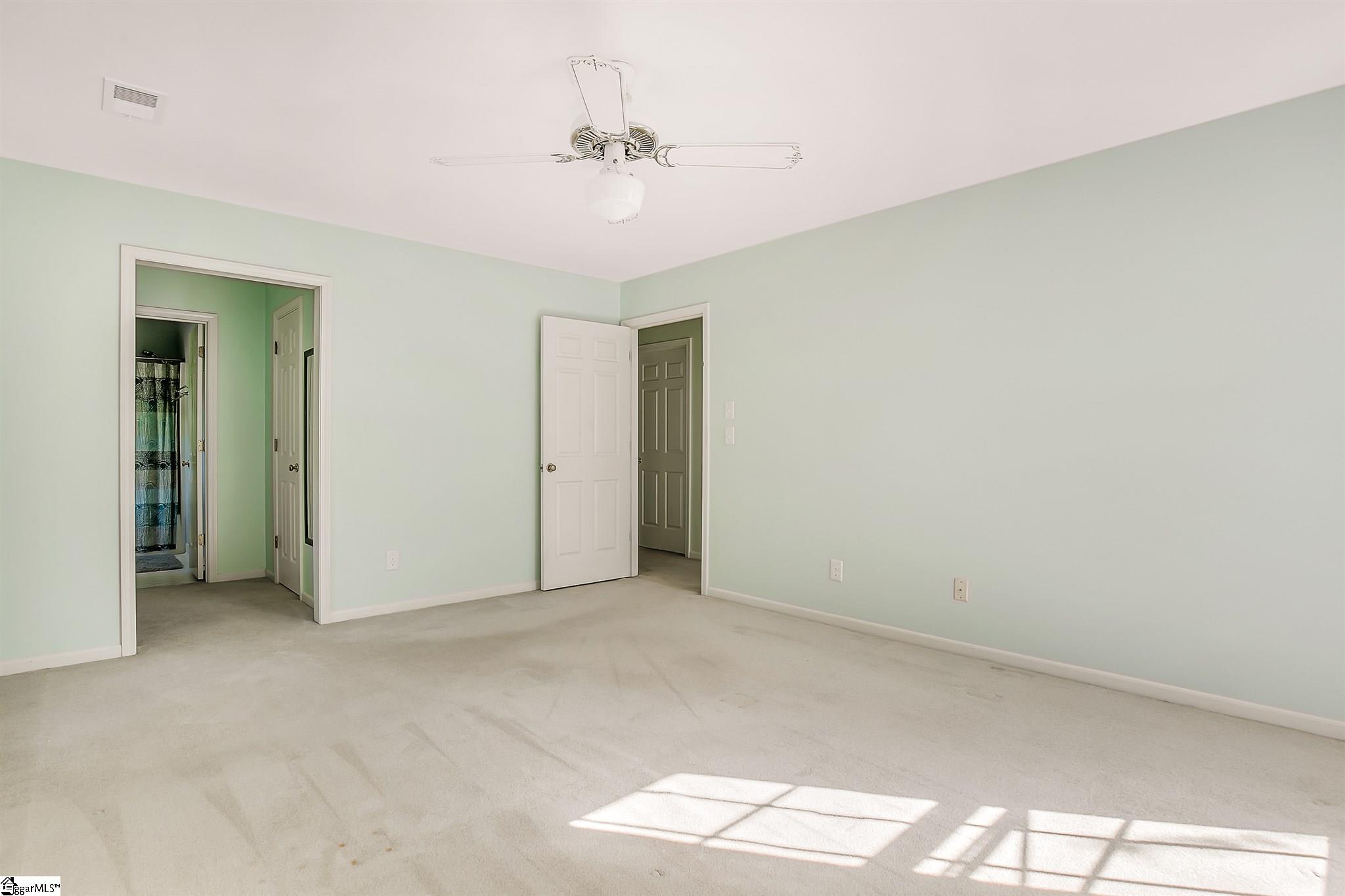 215 Burning Bush Road Mauldin, SC 29662 - Photo 20 of 36 Gallery Image 20
