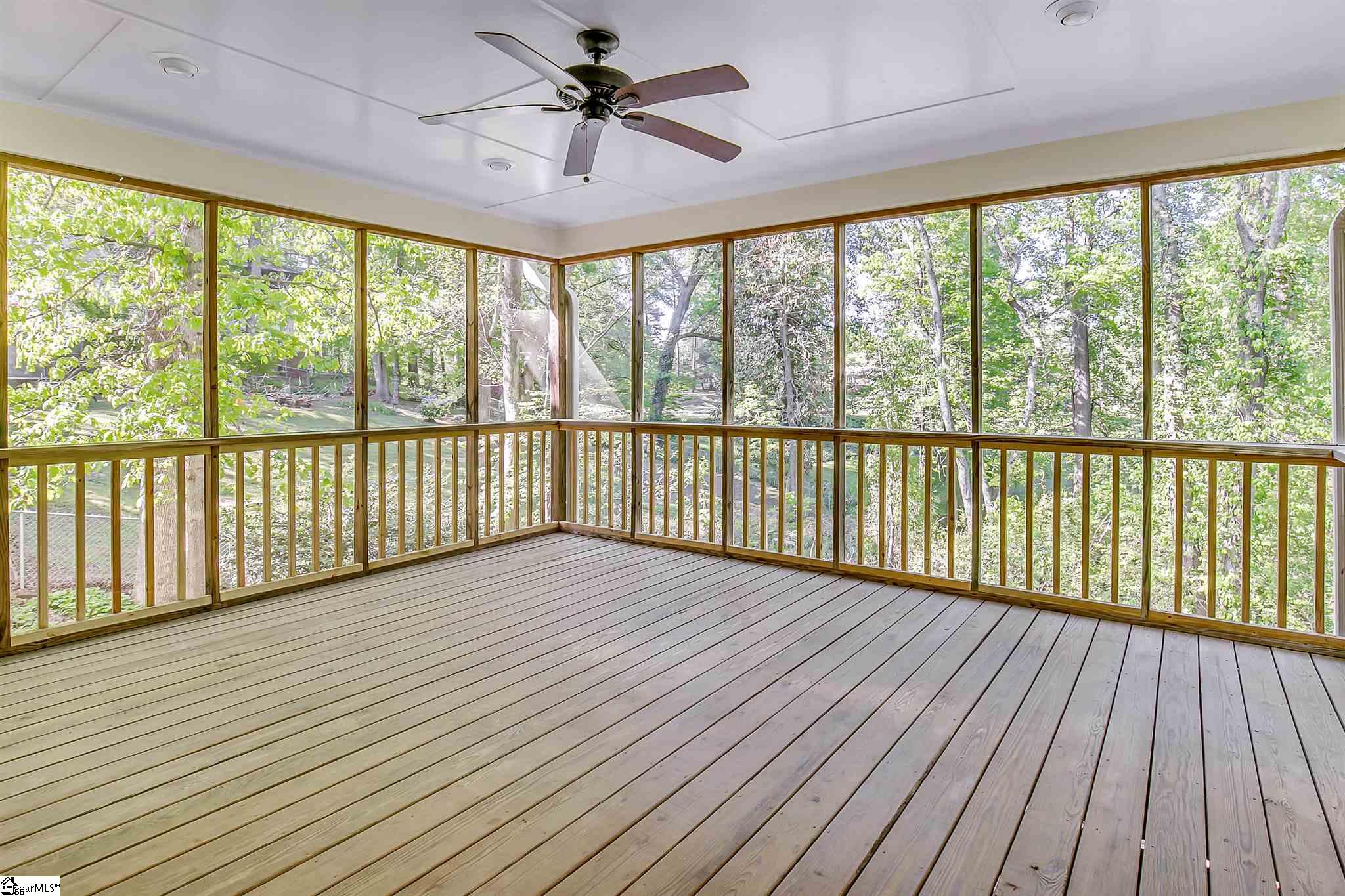 215 Burning Bush Road Mauldin, SC 29662 - Photo 28 of 36 Gallery Image 28