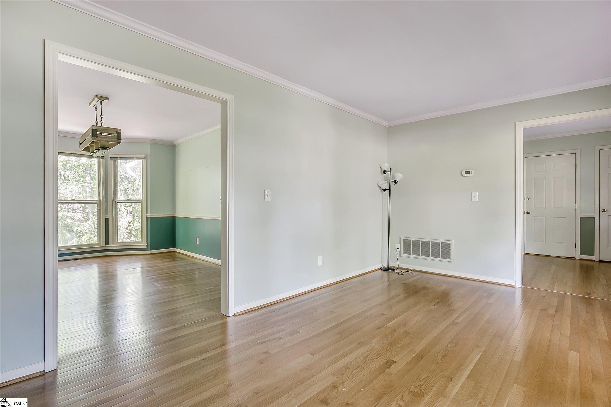 215 Burning Bush Road Mauldin, SC 29662 - Photo 10 of 36 Gallery Image 10