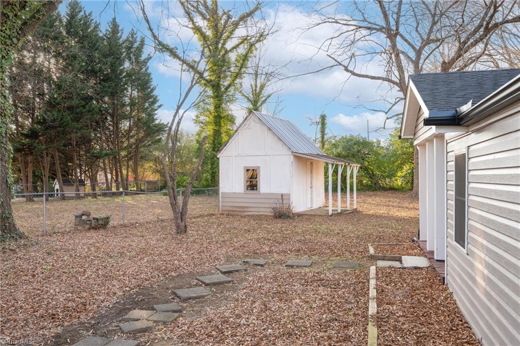 108 Wintergreen Road Winston-Salem, NC 27107 - Photo 39 of 45