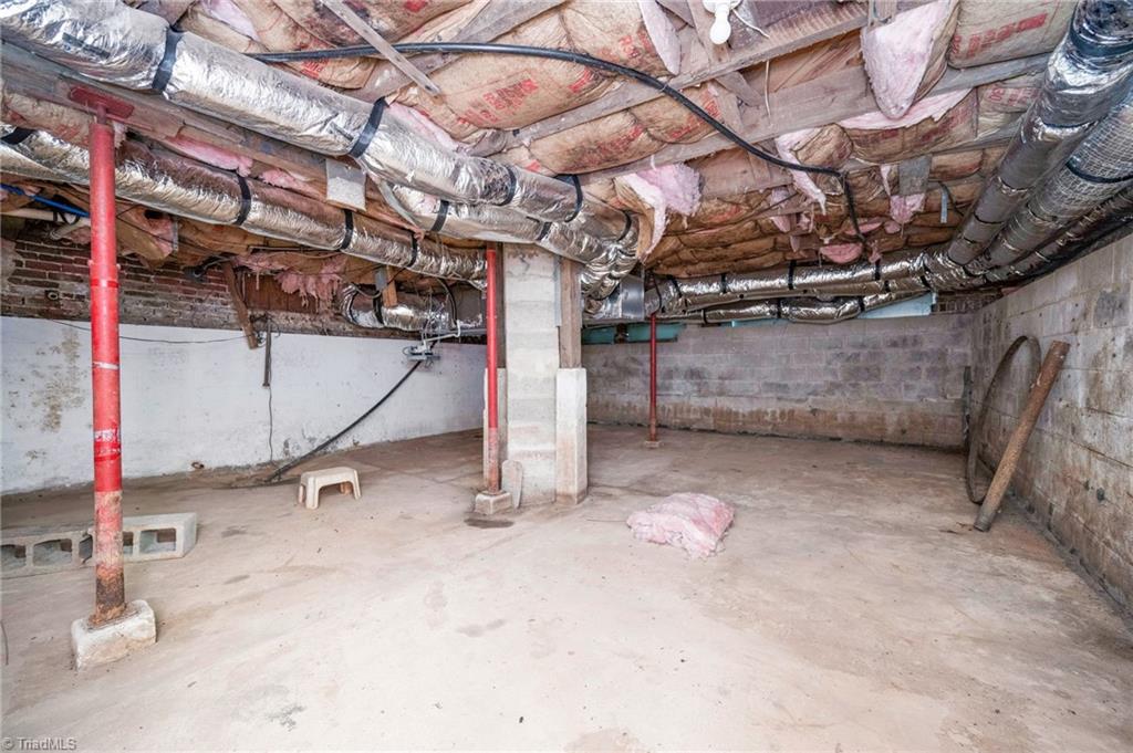 108 Wintergreen Road Winston-Salem, NC 27107 - Photo 41 of 45