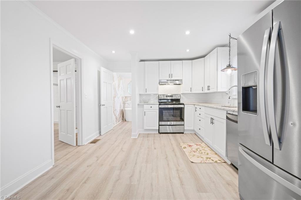 108 Wintergreen Road Winston-Salem, NC 27107 - Photo 9 of 45