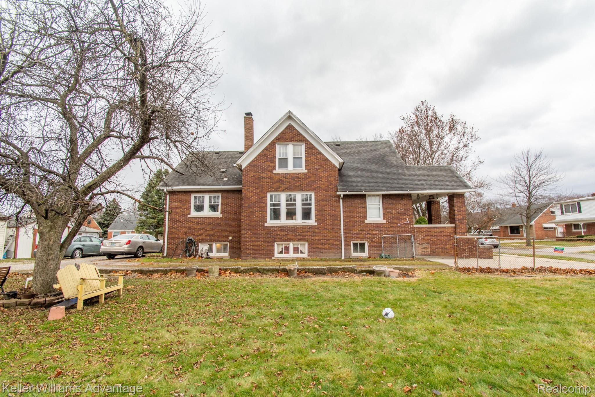 7317 Harding Street Taylor, MI 48180 - Photo 2 of 26 7317 Harding-Side.jpg