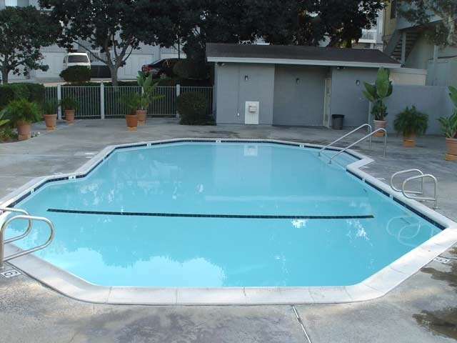 4236 Vista Del Rio Way Oceanside, CA 92057 - Photo 11 of 13 Gallery Image 11