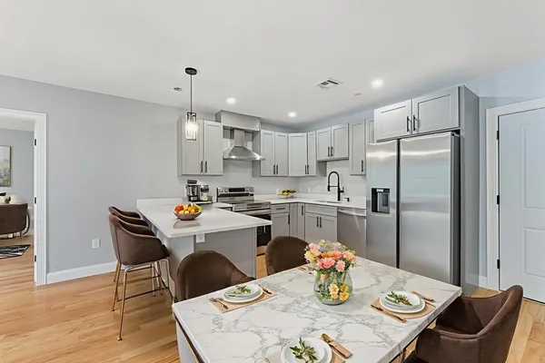 $650,000 | 585 Washington Street, Unit MODEL 1, Quincy, MA 02169